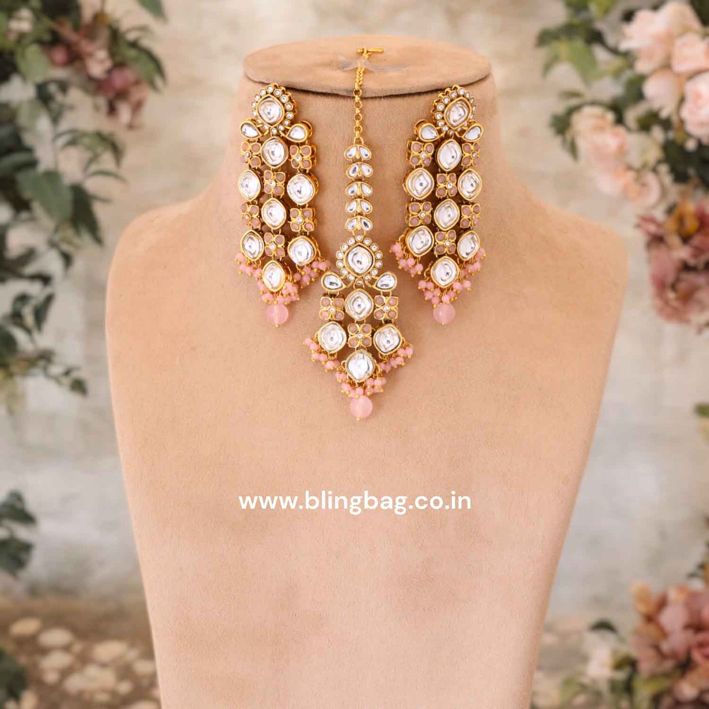 Blush Urmisha Kundan Jewellery Set