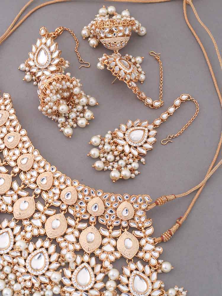 Ivory Jayshri Kundan Jewellery Set1