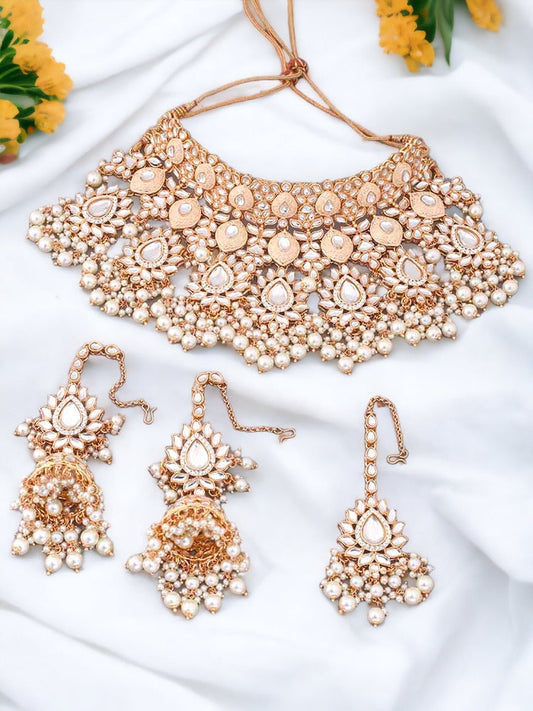 Ivory Jayshri Kundan Jewellery Set1