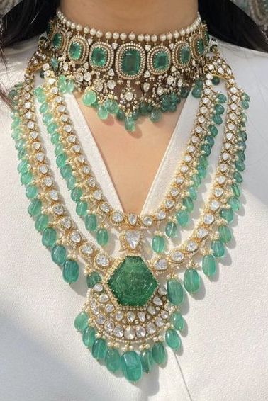 Sparkling Gold Plated Wedding Jewellery Austrian Diamond Necklace Combo For Women