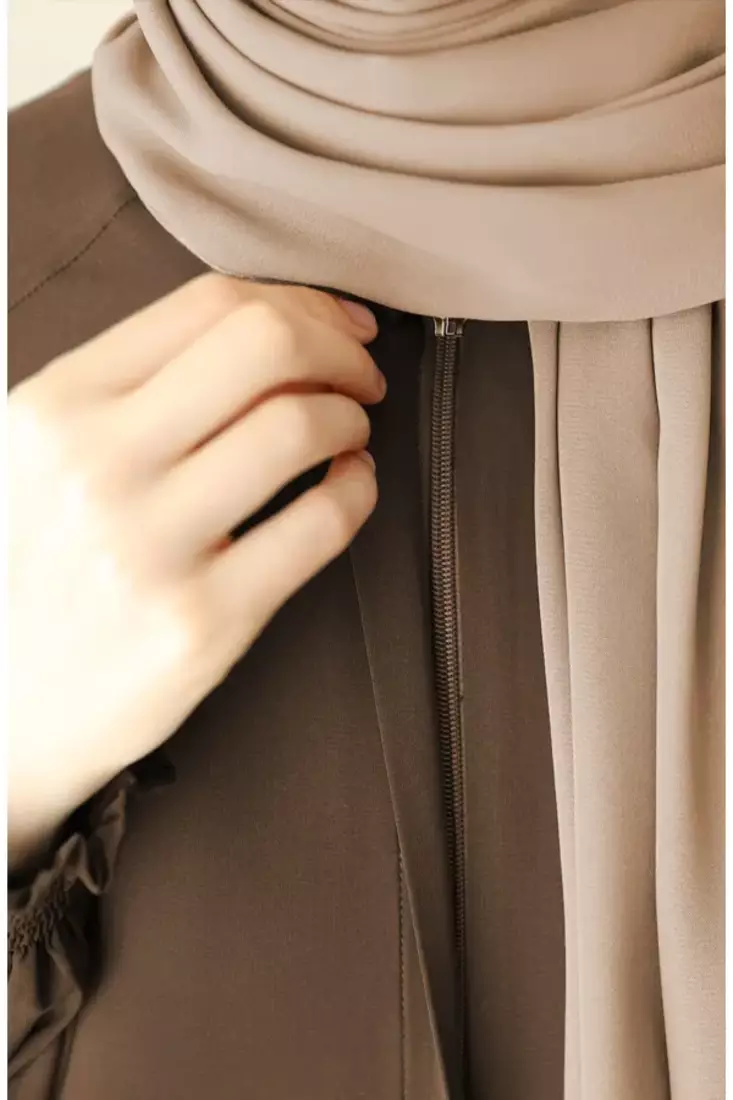 Dark Green Versatile Zipper Abaya with Adjustable Belt