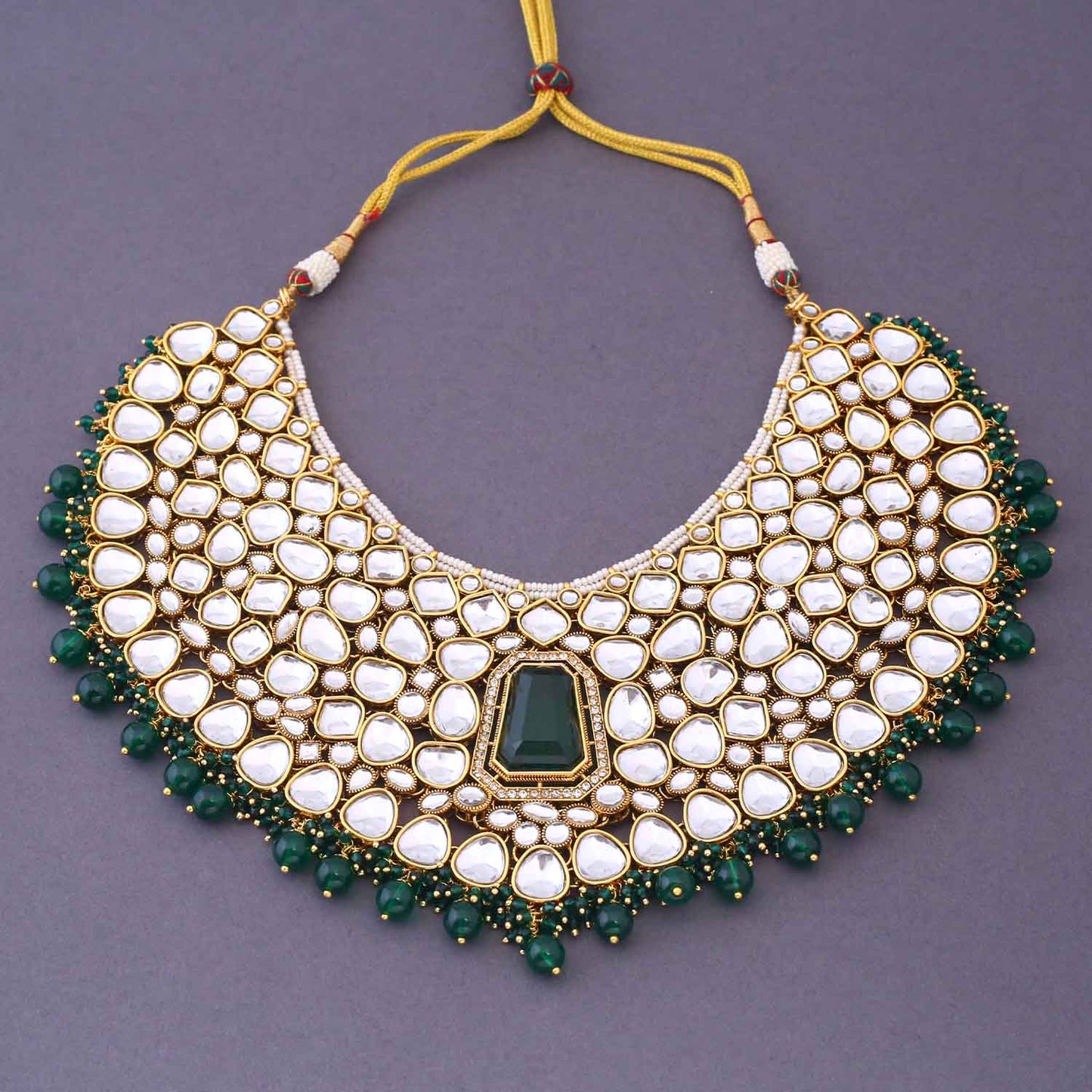 Emerald Pranjalli Bridal Jewellery Set
