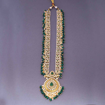 Emerald Shreyani Bridal Jewellery Set