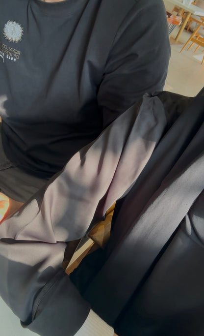 Monochrome Grace Abaya