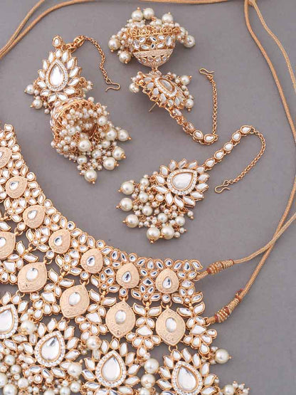 Ivory Jayshri Kundan Jewellery Set1