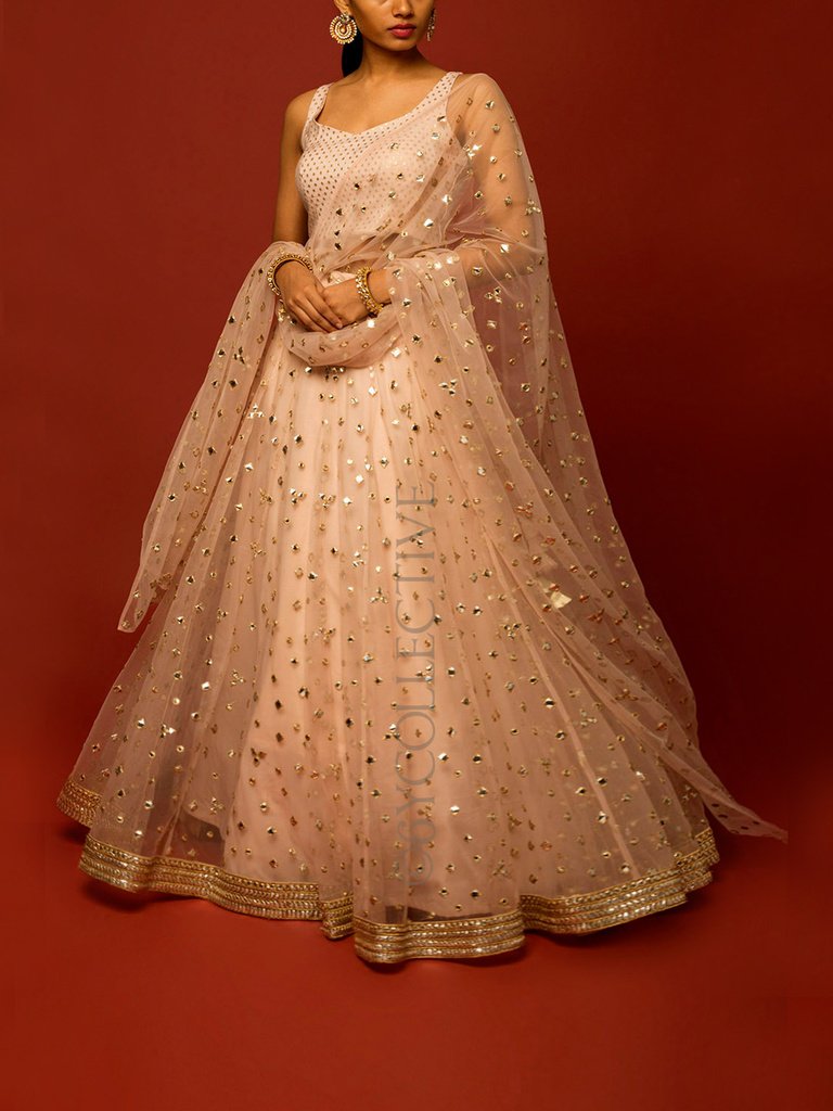 DESIGNER FASHIONABLE LAHENGA CHOLI