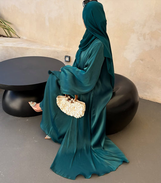 Emerald Shimmer Veil Abaya
